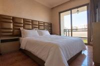 Stress-Free Stay Beach Pool & Airport - B&B Agadir