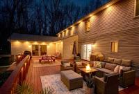 6BR Luxury Mountain Retreat - Hot Tub, Game Room, Lake, Beach, Karaoke, Bar, Poconos - Chambres d'hôtes Albrightsville