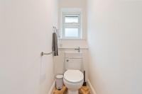 Modern | Large | 3 Bed house Uxbridge | Heathrow - Chambres d'hôtes Cowley
