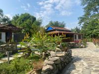 Himalchuli Nature Farmstay - B&B Baghauḍā