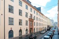 Stylish Ullanlinna Flat with Patio - B&B Helsinki