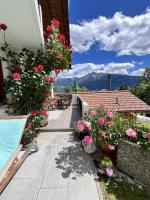 Family home in Laax with stunning views - B&B Laax