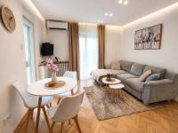 Emili Cozy Apartman - B&B Belgrado