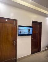 Tweet Luxury Suites - Ferienwohnung Roorkee