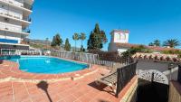 Little Lola, Carabeo Nerja - B&B Nerja