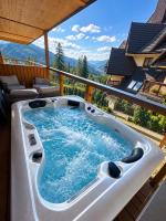 One-Bedroom Apartment with Private Hot Tub & Terrace