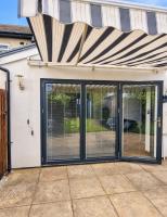 Stay, Sleep, Rest HD2 - B&B Huddersfield
