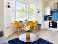 Town centre modern accommodation, free parking, sleeping 3 - Bed and Breakfast Bedford