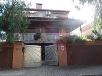 Pool and relax 20' from Barcelona - Ferienwohnung