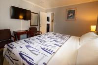 King Bed	
