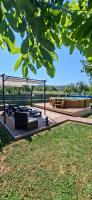 Studio Spa Sweet Nest Jacuzzi and Sauna Otočac - B&B Otočac
