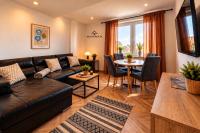 ApartamentsByMatyrafa-XIII - Chambres d'hôtes Tarnowskie Góry