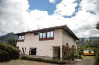loft grupo y parejas AZUCENAS - B&B Jardín
