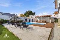 Casa Lopes StaCruz - 3 bedrooms villa with pool and BBQ - Chambres d'hôtes Santa Cruz
