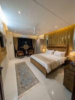Luxurious Living Indigo Apartments & Suites - Chambres d'hôtes Lahore