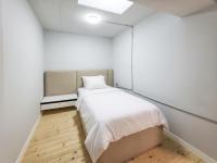 Zolderappartement met 1 Slaapkamer 