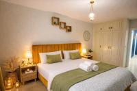 Cozy equipped apartment near train station facing Hilton luxury comfort - Chambres d'hôtes Tanger