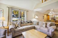 Woods Condo Unit V17 - B&B Killington