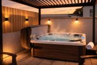 Mournes Hot Tub Retreat, 4-Star Accommodation - Chambres d'hôtes Newcastle
