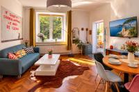 The Retro Family House Przemyśl Apartment Terrace and free Parking - B&B Przemyśl