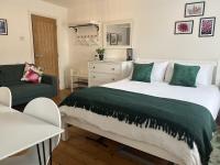 Stylish Studio / sleeps 4 / Hathern - Ferienwohnung Hathern