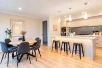 Elegant 3BR Home on Mustang Avenue - Ferienwohnung Christchurch