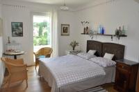 Doppel- oder Zweibettzimmer