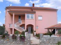 Apartments in Silo - Insel Krk 13513 - Chambres d'hôtes Šilo