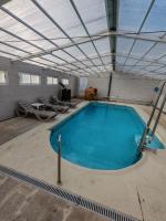 1- Casa Rural con Piscina Climatizada - B&B El Campillo