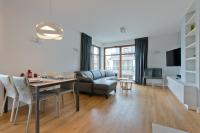 Apartamento con balcón