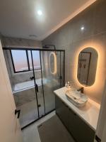18 trefoil rd - Ferienwohnung Toronto