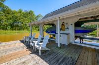Wilderness Retreat on Crooked Creek, Lake Sinclair - B&B Eatonton