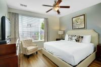 Spacious Townhome wPatio Garage Sleeps10 - B&B Orlando