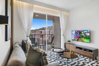 Updated Condo Near Conv Ctr, I-Drive & Universal - Bed and Breakfast Orlando
