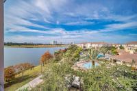 Lakeview Condo Directly Next To Pool Near WDW - Chambres d'hôtes Orlando