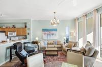 Magical 3rd-floor condo with pools telescope for stargazing & pickleball - B&B Santa Rosa Beach