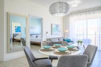 4862 Cayview Avenue 408 - B&B Orlando