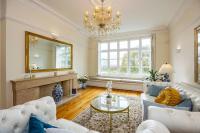 Luxury three-bedroom apartment in Nottingham City Centre - Bed and Breakfast Nottingham