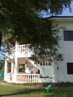 Medellin Seaview Inn - B&B