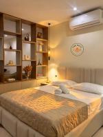 The Nest - Modern Studio with Balcony - B&B Vlorë