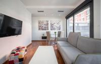 EnjoyGranada LUJO Piscina y Parking - B&B Granada