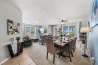 Gorgeous 1st-Floor, End Unit Condo w LAKEVIEW - Bed and Breakfast Orlando