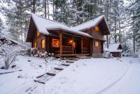 Mt Hood Log Cabin! Fresh Remodel with Airstream 1 - Bed and Breakfast Mount Hood Village