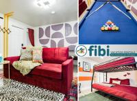 Arts District Group Suite | Sleeps 10 + Pool Table - Chambres d'hôtes Las Vegas