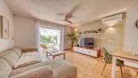 Cozy and Spacious 2-BR Home in Anse Marcel - Garden, 3 Pools, Beach - B&B Anse Marcel