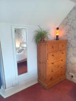 Suite with breakfast in 17th Century Lodge - Ferienwohnung Martock