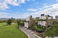LAM Harmony AC - Free Parking - Terrace - B&B Bratislava