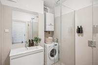 Modern Stay near Kahlenberg & Vineyards - B&B Vienna