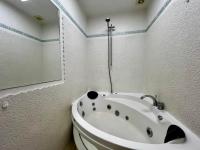 Central Kyiv Apartment near Olimpiiska & Palace of Sports - Ferienwohnung Kyjiw
