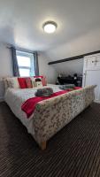The Victorian Loft - Sleeps 4 -Parking & WIFI - B&B Yeovil